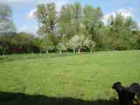 Vues ext&eacute;rieures pension et alentours